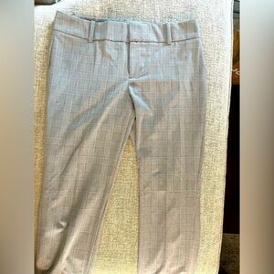 ⭐️ Calvin Klein grey plaid dress cropped pants- size 10